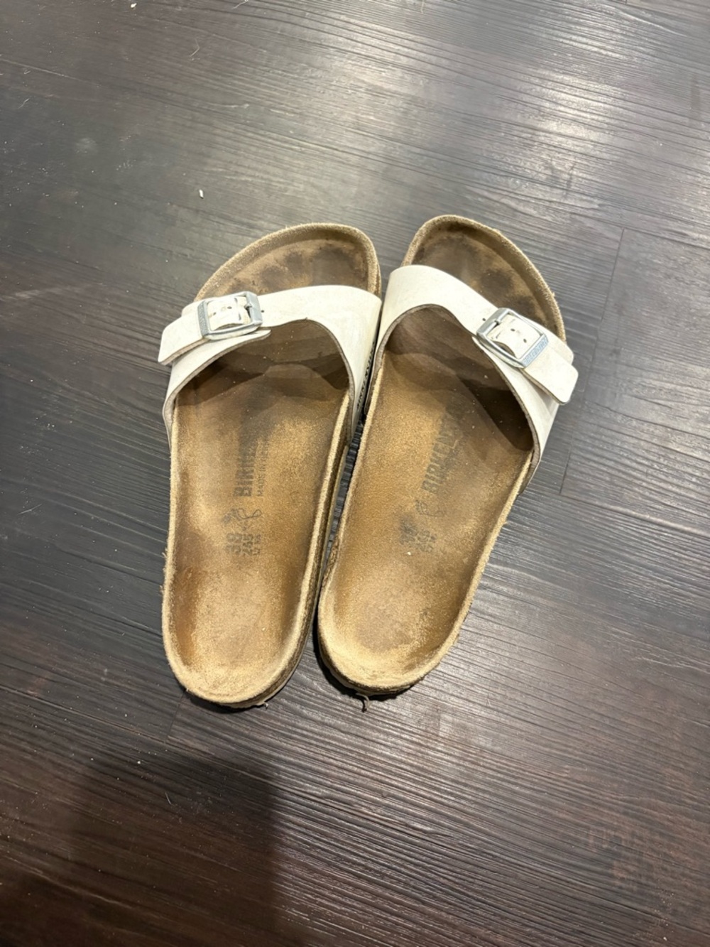 Birkenstock Single Buckle Slide Sandals in Cream